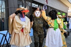 carnival-miguelturra-frying-pan-fruit