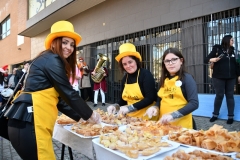 carnival-miguelturra-frying-pan-fruit