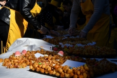 carnival-miguelturra-frying-pan-fruit