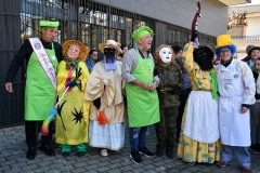 carnival-miguelturra-frying-pan-fruit