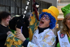 carnival-miguelturra-frying-pan-fruit
