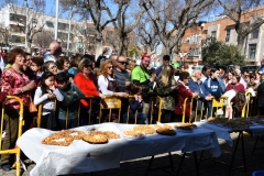 carnival-miguelturra-frying-pan-fruit