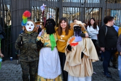 carnival-miguelturra-frying-pan-fruit