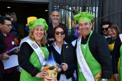 carnival-miguelturra-frying-pan-fruit