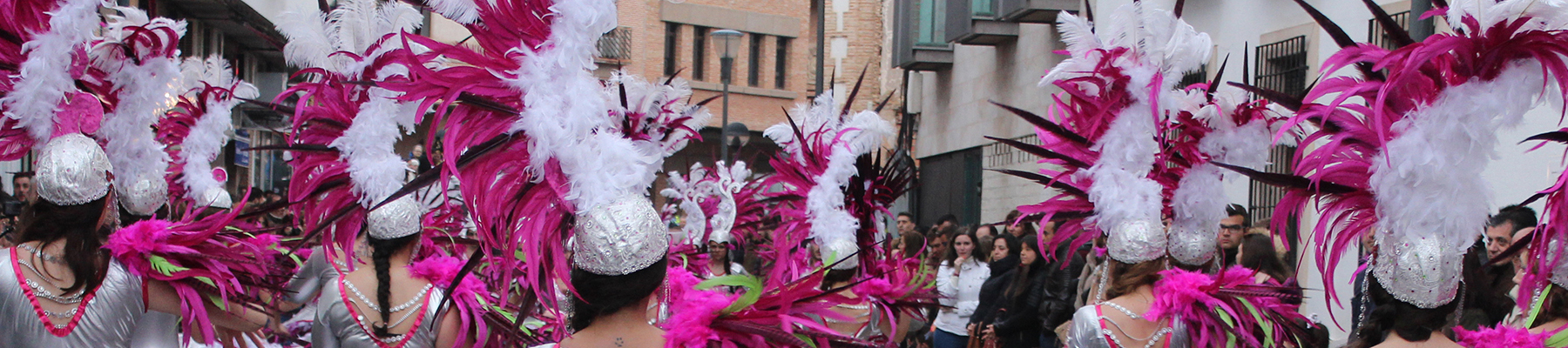 carnival-miguelturra-sunday-pinata-parade