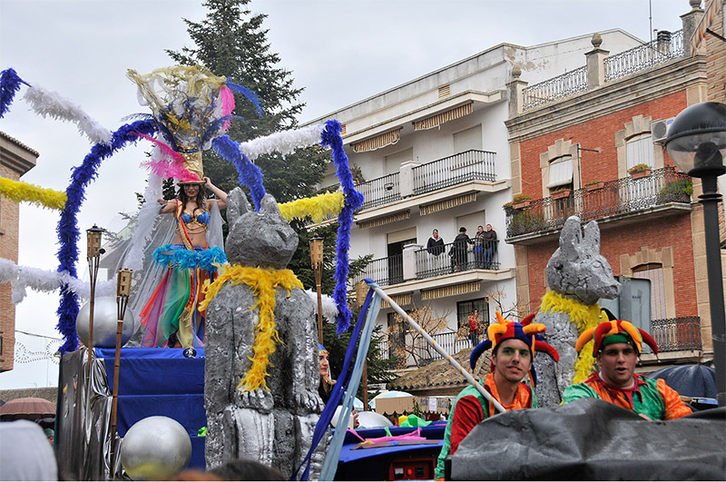 ©-carnaval-miguelturra-desfile-carrozas